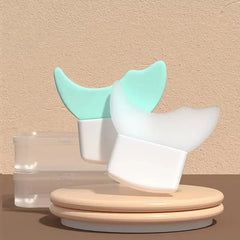 Multi-Functional Eyeliner & Lip Stencil